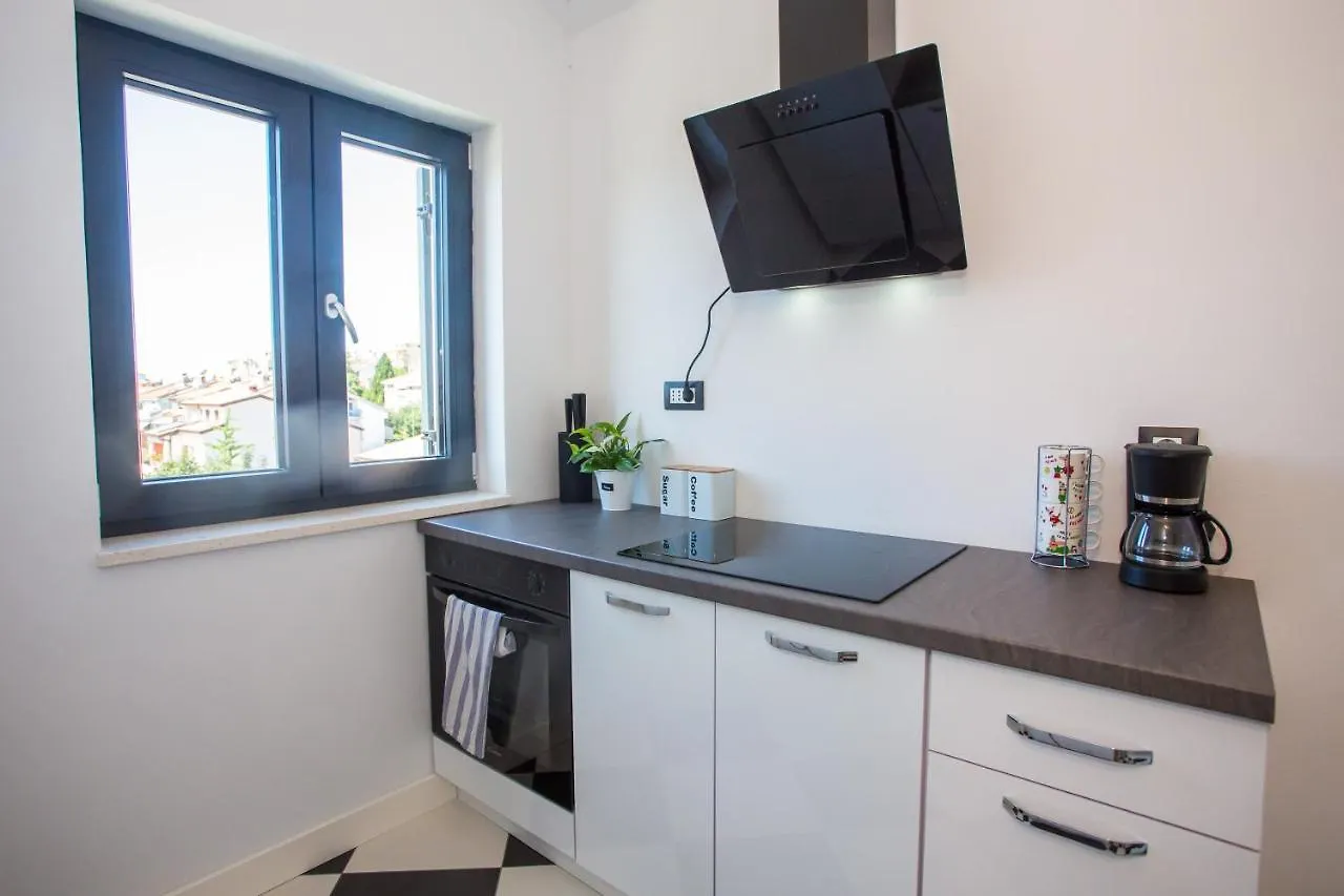 Black & White Apartment Rovinj