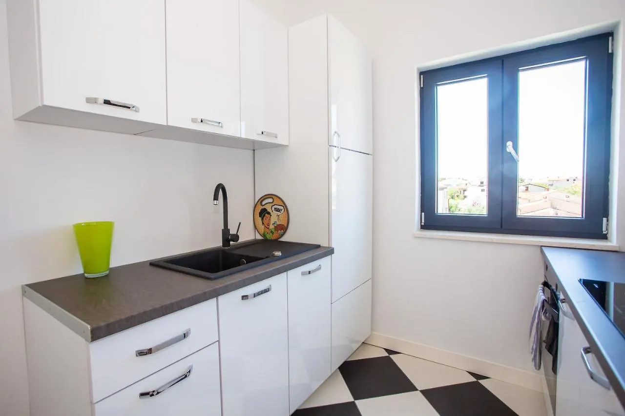 Black & White Apartment Rovinj
