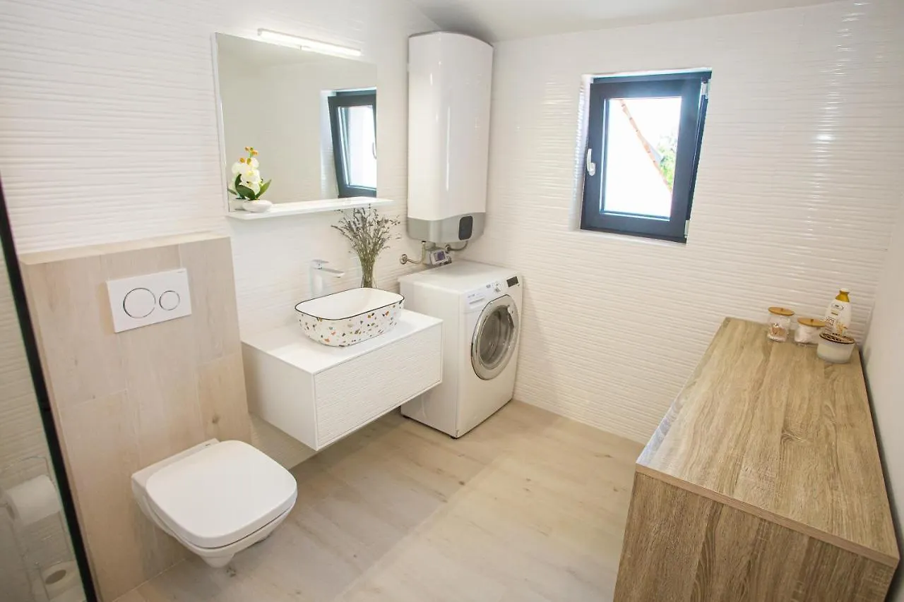 Black & White Apartment Rovinj